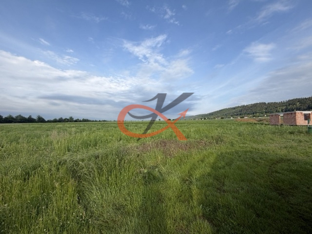 Prodej stavebního pozemku 1 734 m²