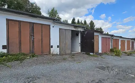 Prodej prostorné garáže v osobním vlastnictví, 18 m2, Kaplice, Samota, Kaplice, okres Český Krumlov