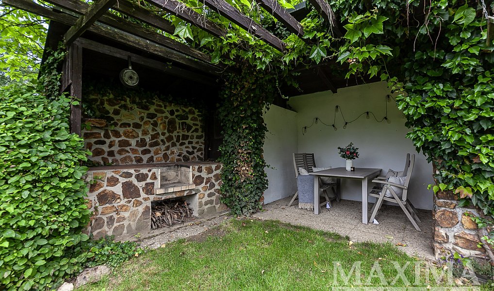 Prodej domu 152 m² s pozemkem 3 220 m², Sedlčany – náhled fotky 8
