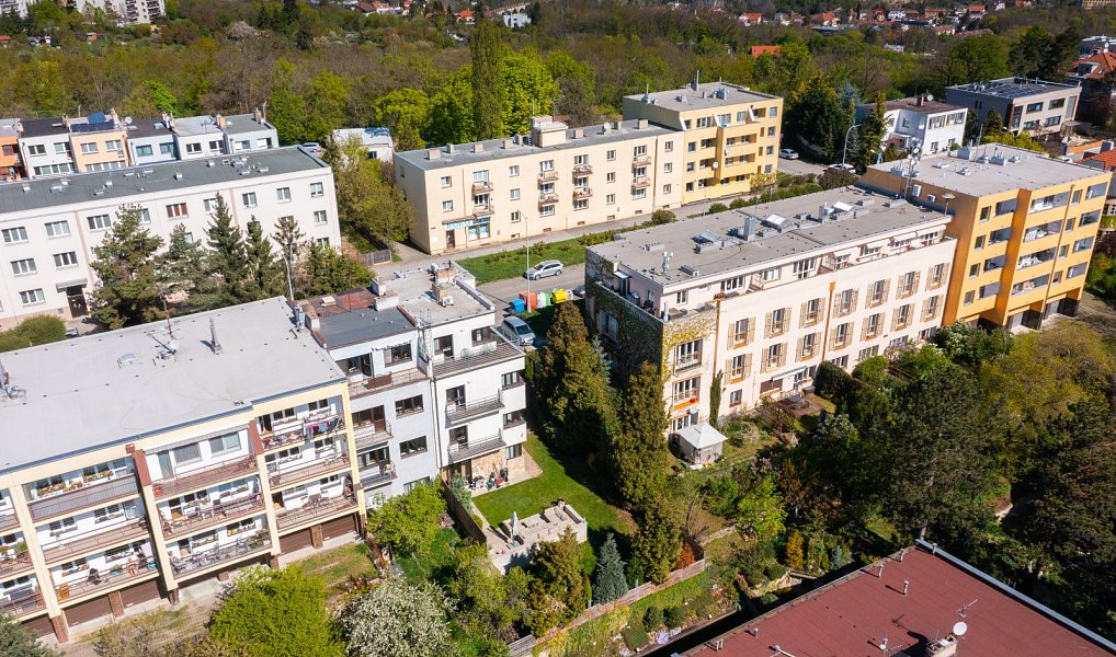 Prodej domu 200 m² s pozemkem 164 m², Praha – náhled fotky 45
