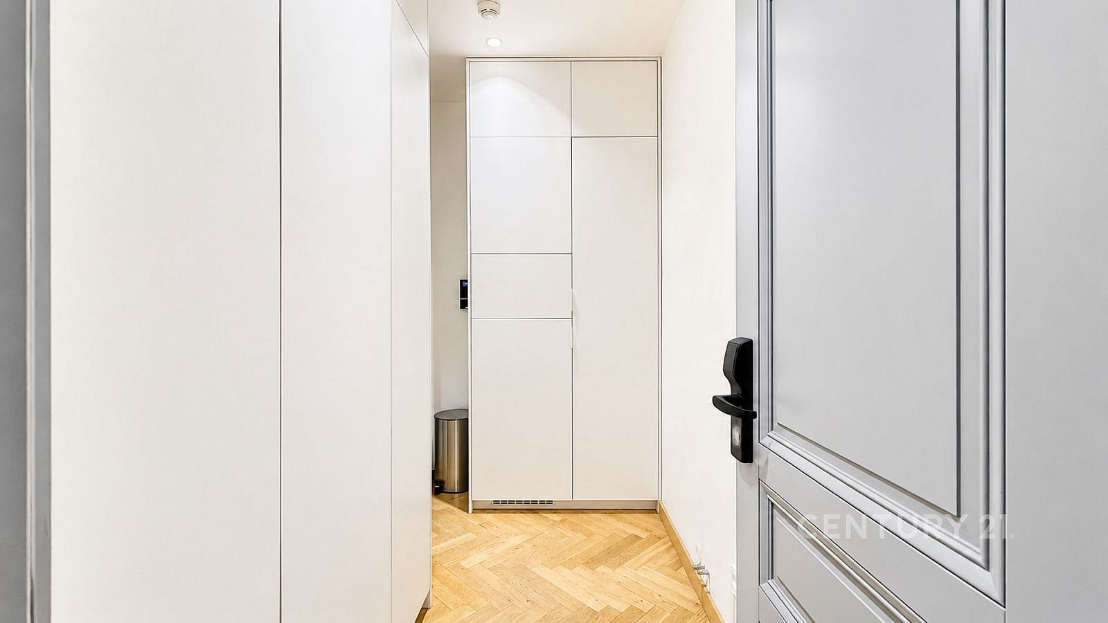 Pronájem obchodních prostor 68 m² – fotografie 2