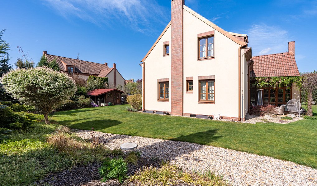 Prodej domu 250 m² s pozemkem 1 437 m², Dobřejovice – náhled fotky 18