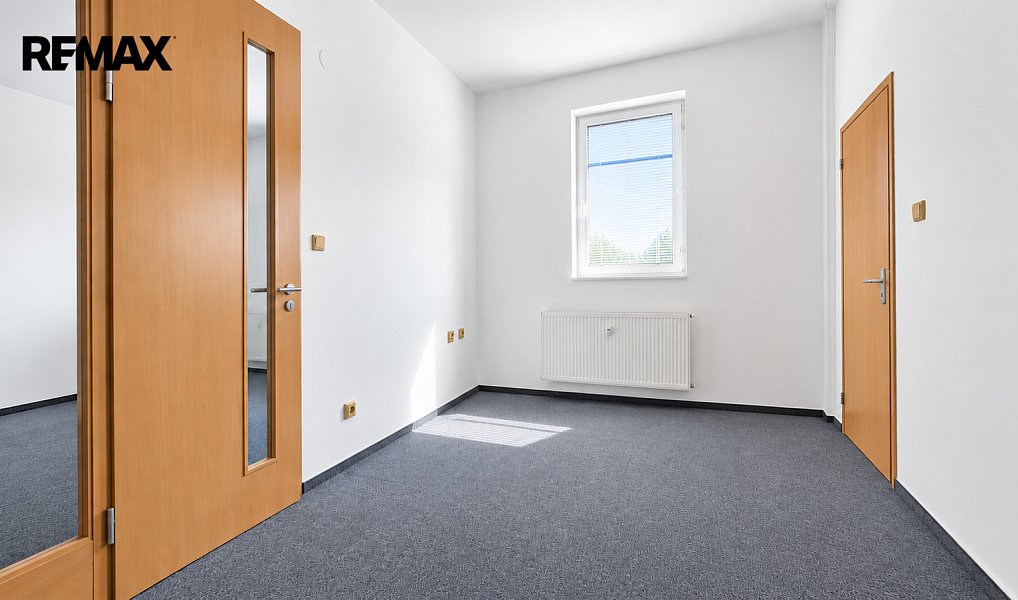 Pronájem kanceláře 339 m², České Budějovice – náhled fotky 14