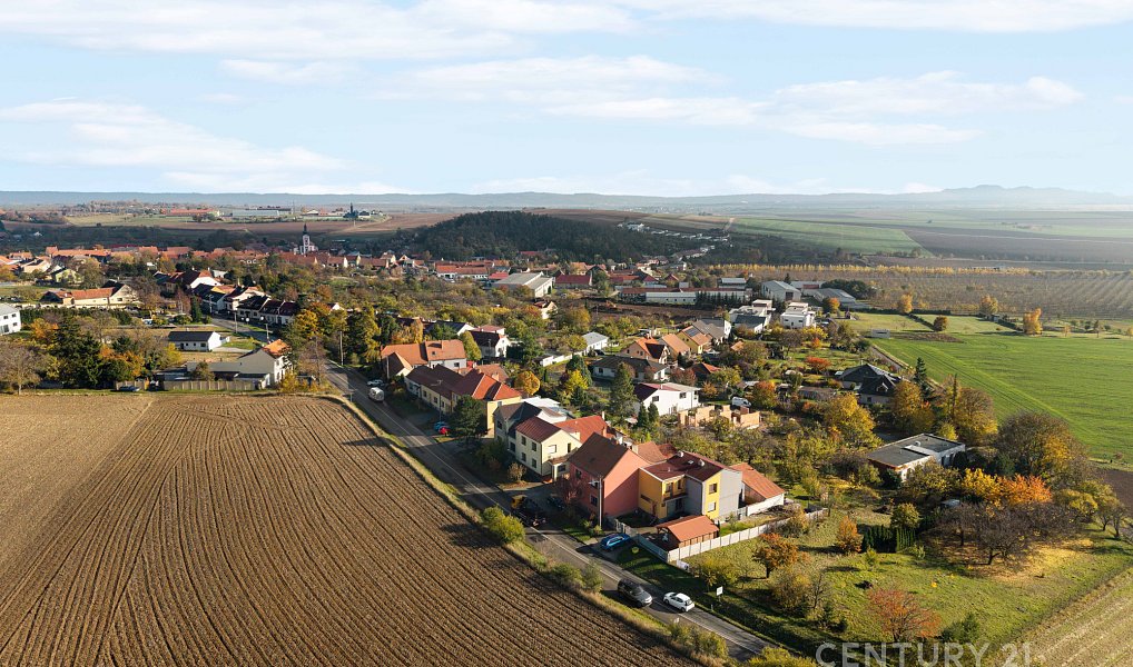 Prodej stavebního pozemku 650 m², Ořechov – náhled fotky 6
