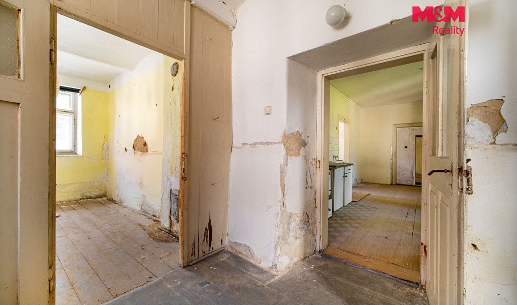 Prodej domu 150 m² s pozemkem 335 m², Svratka – náhled fotky 13