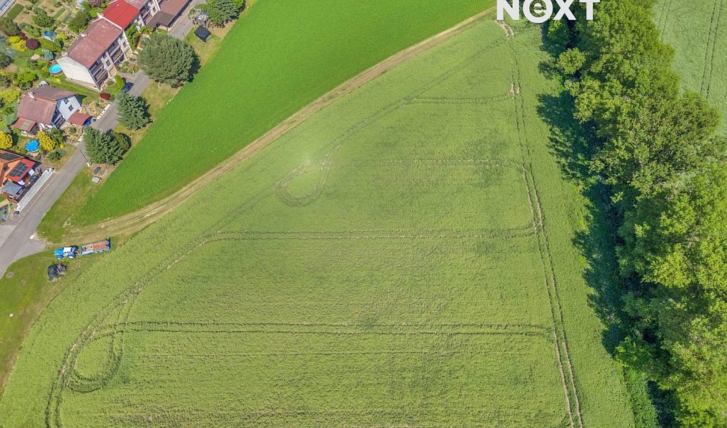 Prodej stavebního pozemku 6 710 m², Nahořany – náhled fotky 9