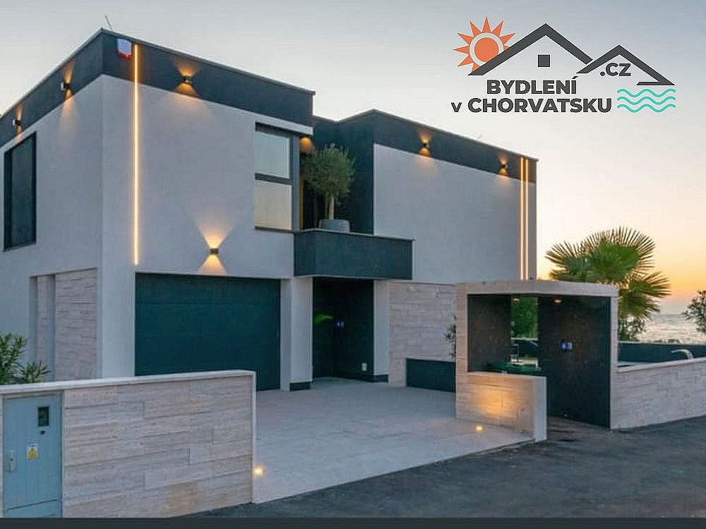 Prodej stavebního pozemku 1 091 m²
