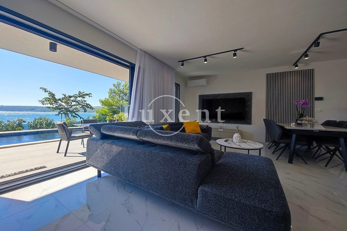 Prodej domu 210 m² s pozemkem 310 m² – další