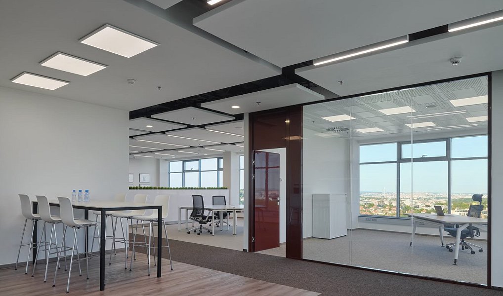 Pronájem kanceláře 649 m², Ořech – náhled fotky 4