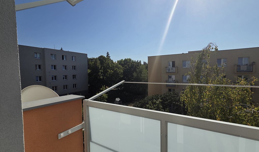 Prodej bytu 3+kk 73 m², Praha – náhled fotky 11