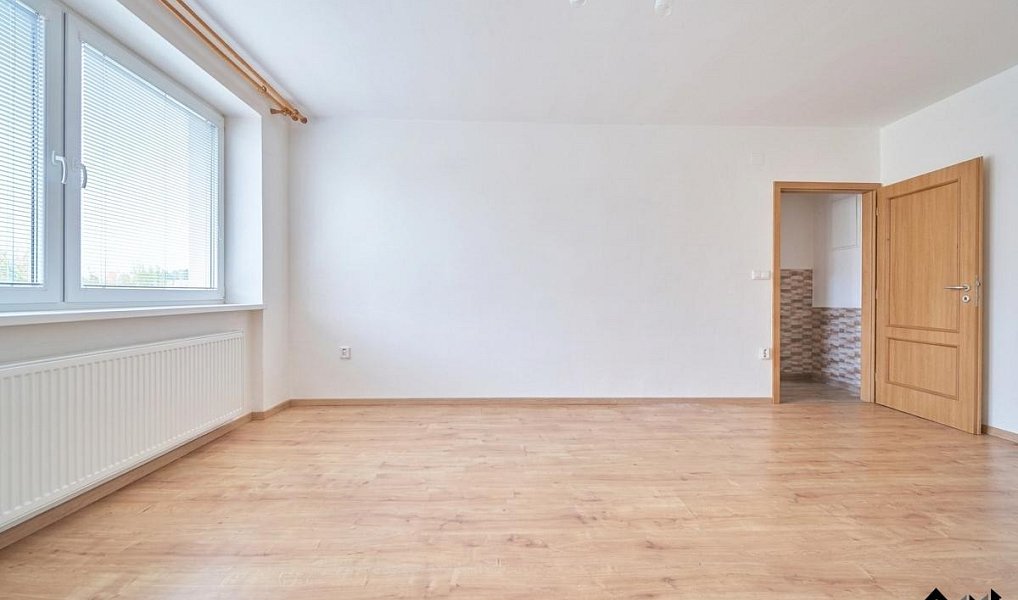 Pronájem bytu 2+1 61 m², Velké Opatovice – náhled fotky 6