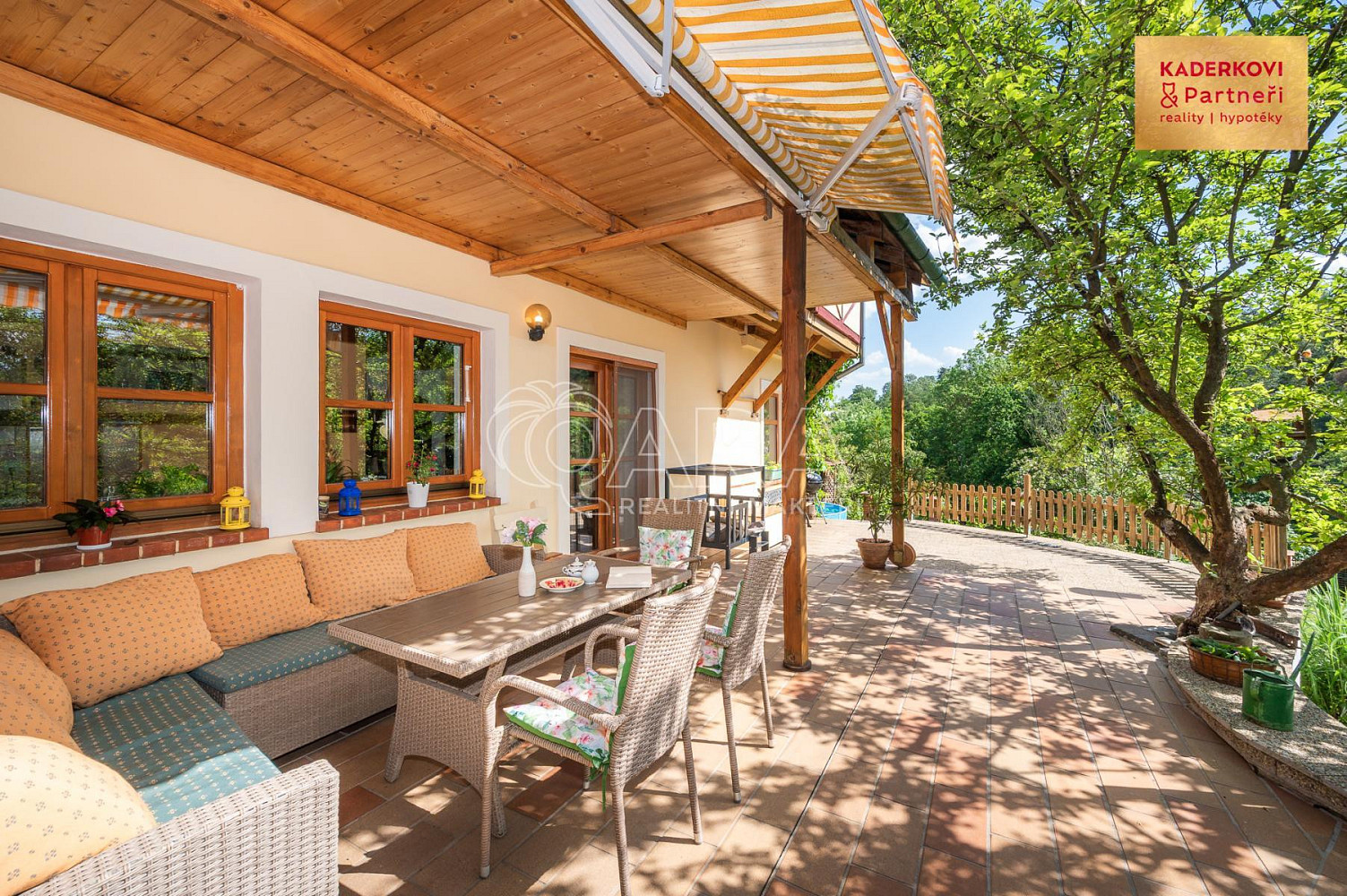 Prodej domu 178 m² s pozemkem 892 m²