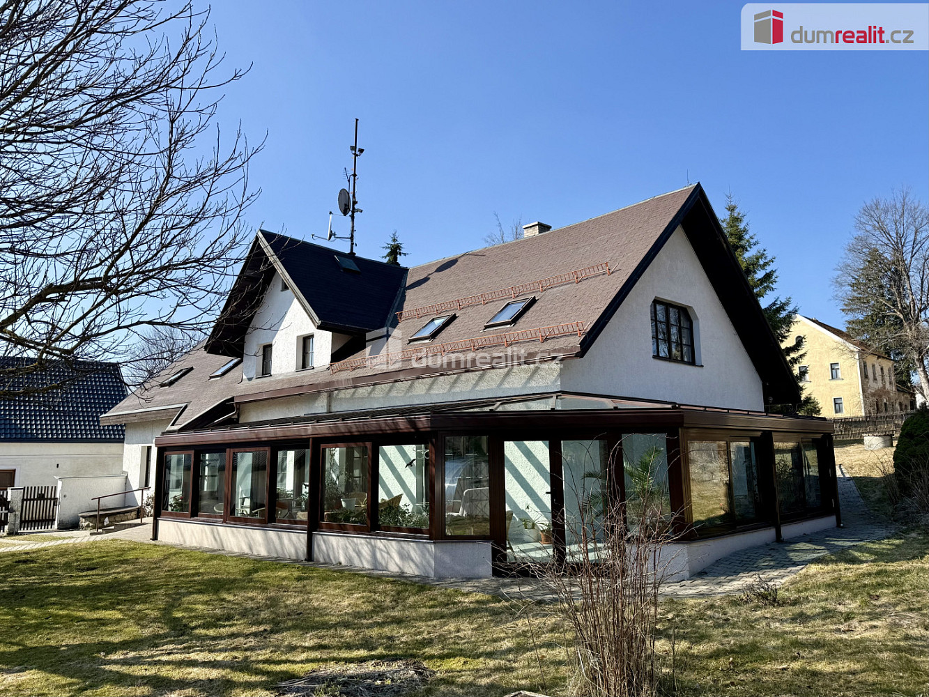 Prodej domu 380 m² s pozemkem 5 675 m² — photo 2