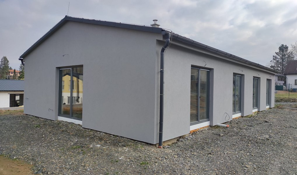 Prodej domu 100 m² s pozemkem 500 m², Kamenice – náhled fotky 2