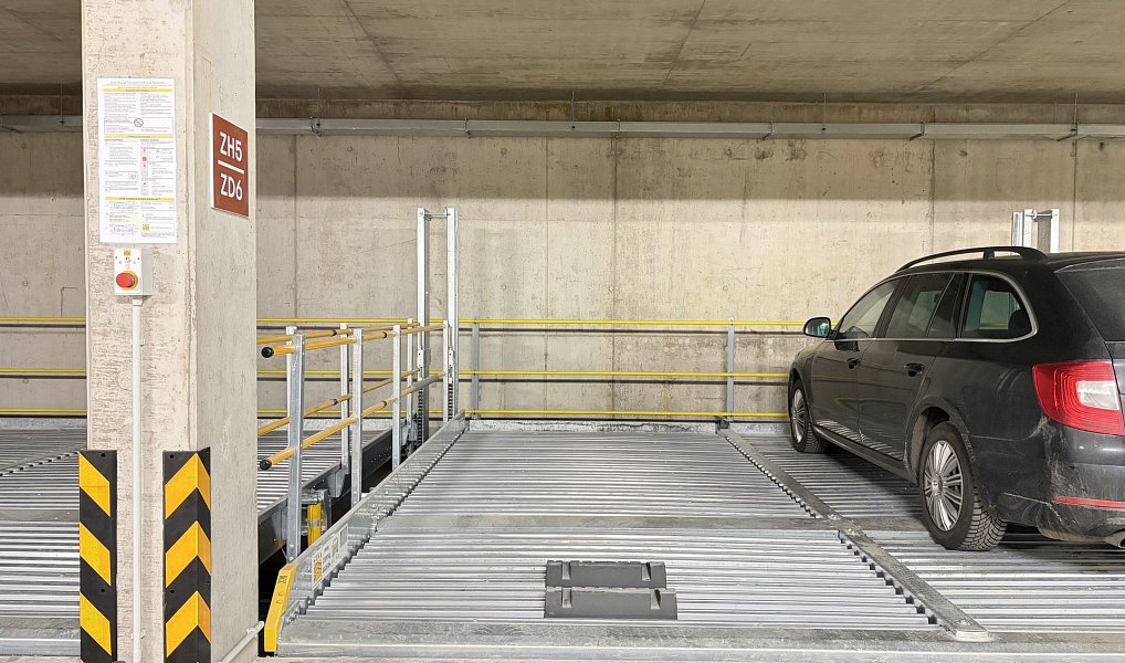 Pronájem garážového stání 13 m2, Brno - ulice Vlhká, Brno – náhled fotky 2