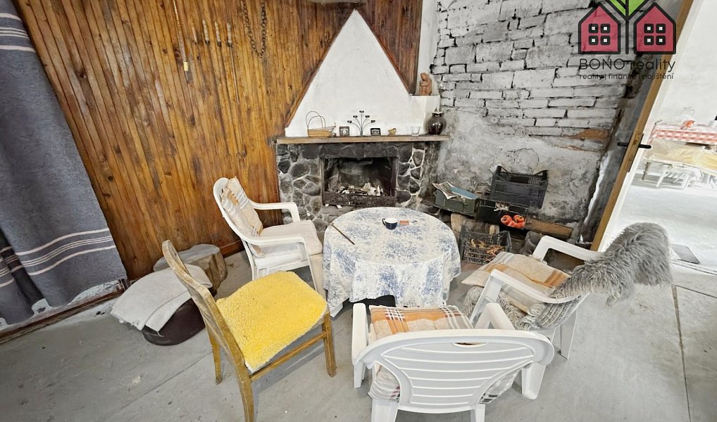 Prodej domu 290 m² s pozemkem 1 339 m², Liběšice – náhled fotky 32