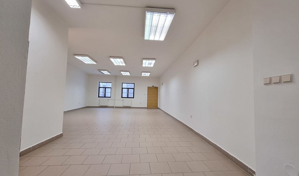 Prodej obchodních prostor 750 m², Lanškroun – náhled fotky 4