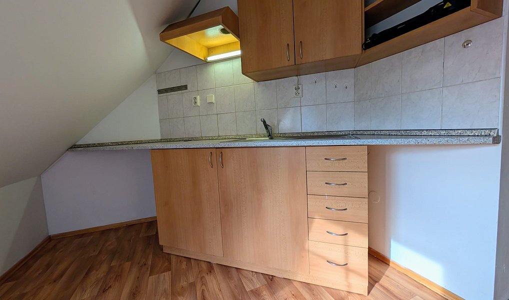 Pronájem bytu 2+1 48 m², Beroun – náhled fotky 4