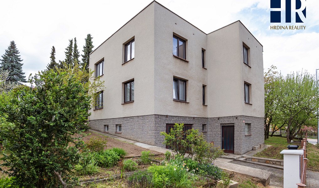 Prodej domu 231 m² s pozemkem 630 m², Pelhřimov – náhled fotky 2