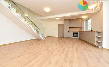 Pronájem bytu 4+kk 108 m²