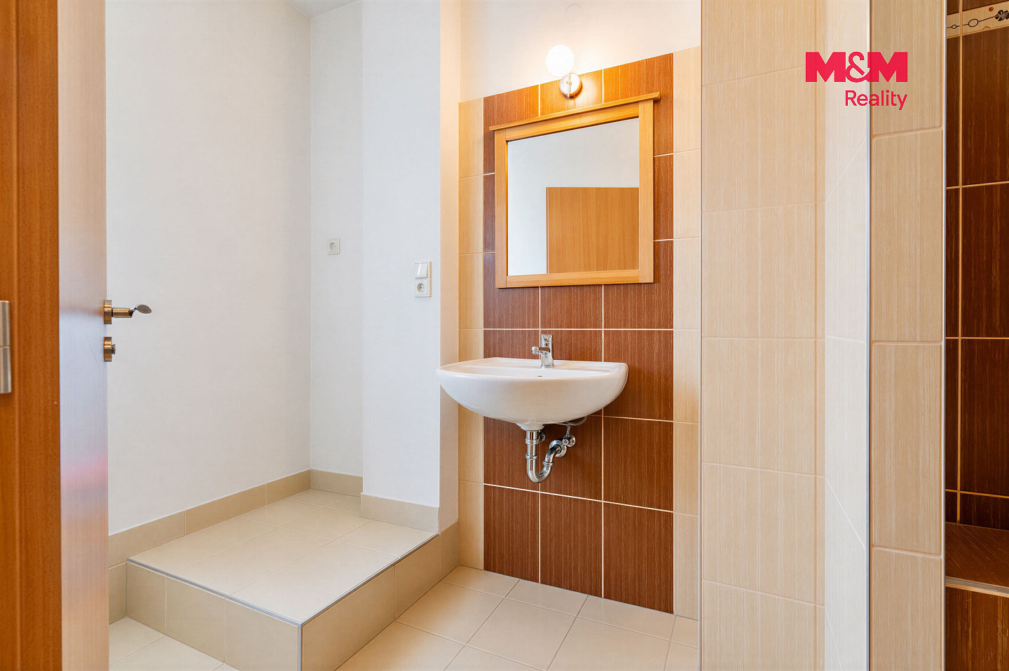Prodej bytu 3+1 70 m² — photo 3