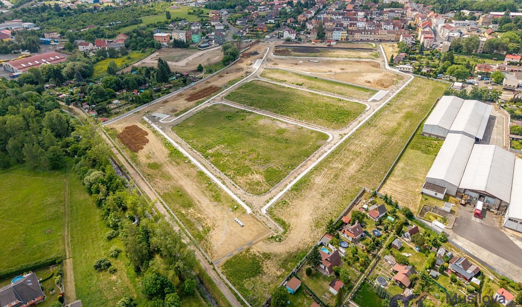 Prodej stavebního pozemku 822 m², Novosedlice – náhled fotky 52
