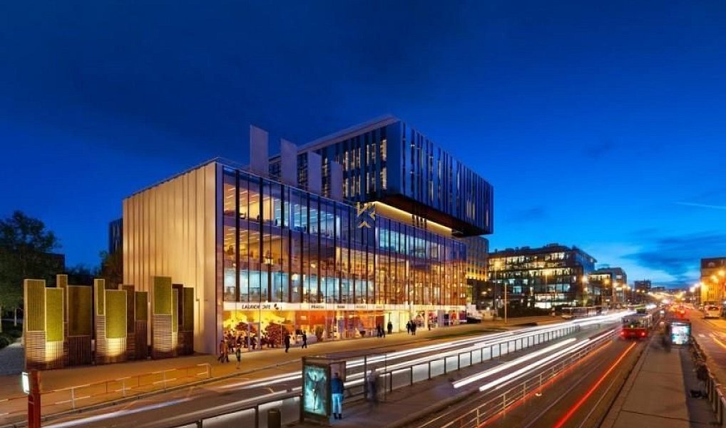 Pronájem kanceláře 282 m², Praha – náhled fotky 7