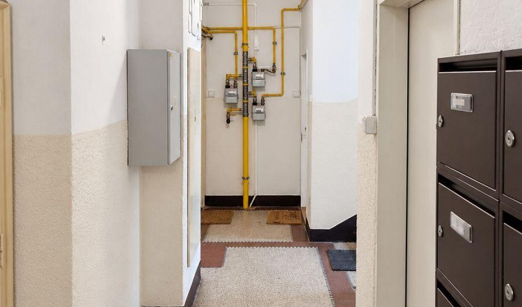 Pronájem bytu 2+kk 42 m², Praha – náhled fotky 12