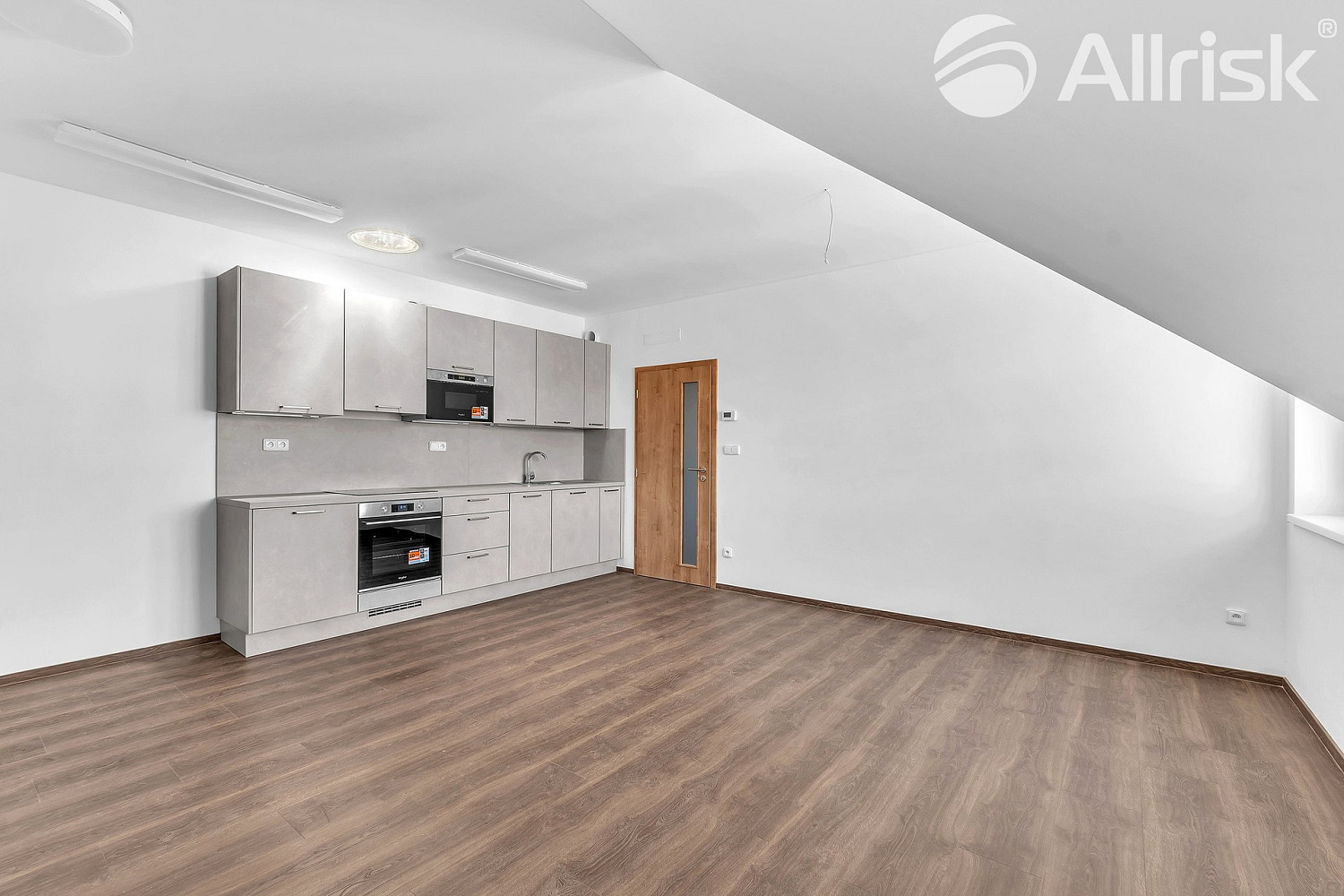 Pronájem bytu 2+kk 52 m²