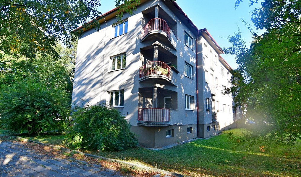Pronájem bytu 1+kk, 40 m², Neředín - Olomouc, Olomouc