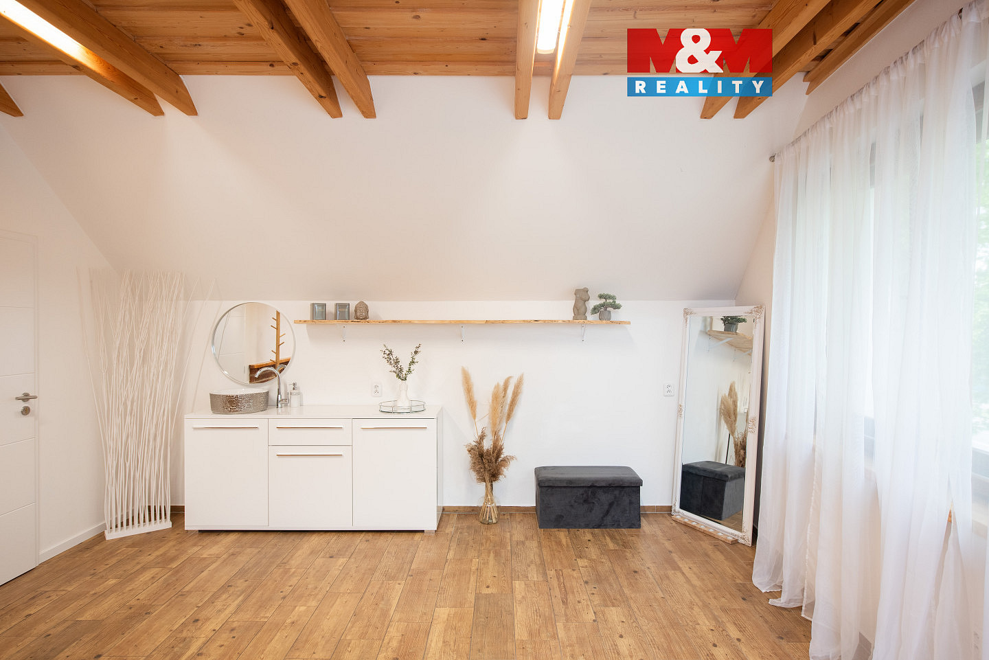 Pronájem obchodních prostor 23 m²