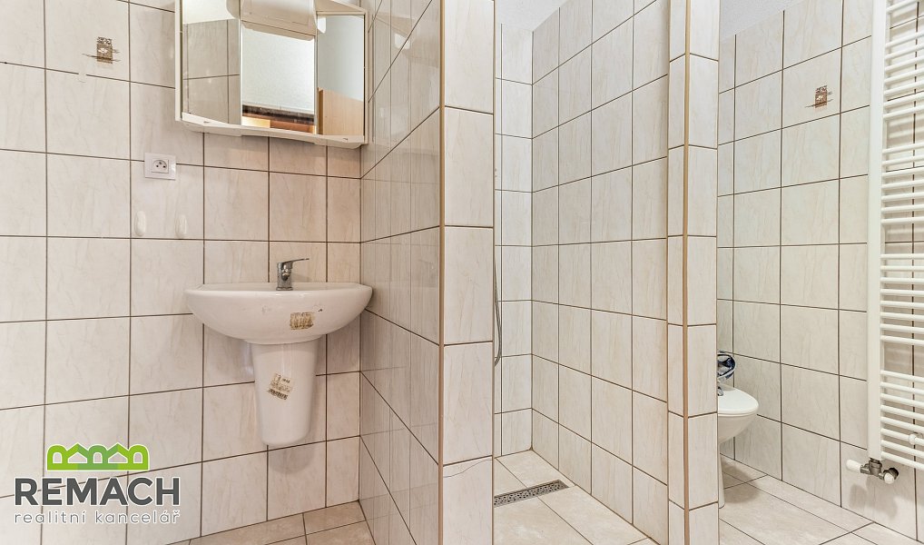Pronájem bytu 2+kk 50 m², Hronov – náhled fotky 7