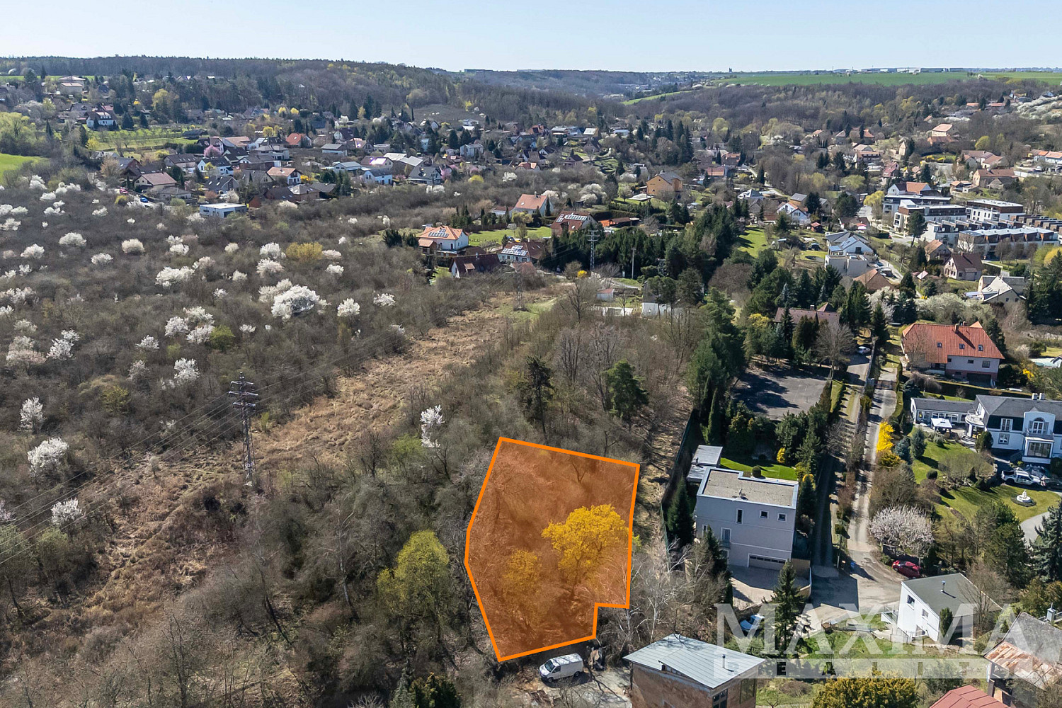Prodej stavebního pozemku 910 m² — photo 2