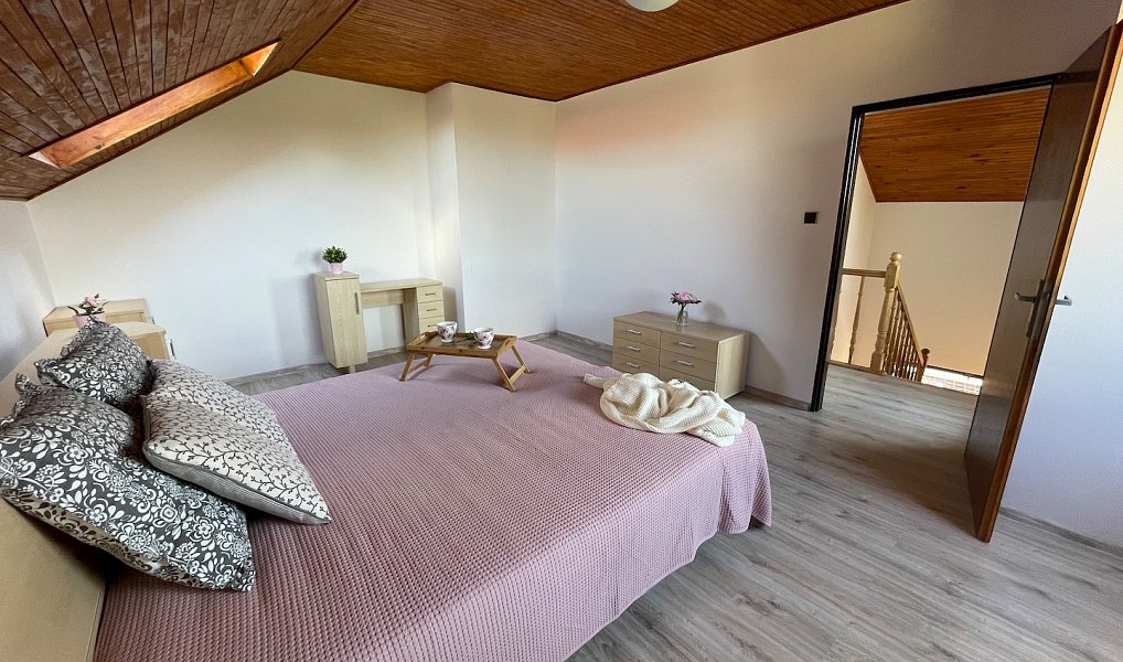 Pronájem domu 230 m² s pozemkem 601 m², Bříšťany – náhled fotky 19
