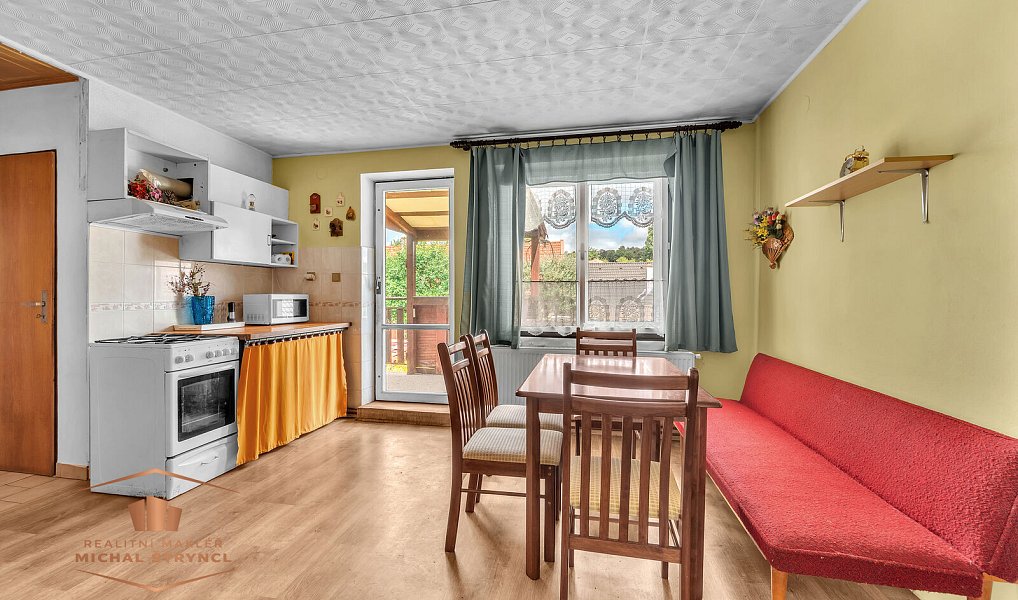 Prodej domu 80 m² s pozemkem 398 m², Rovečné – náhled fotky 3