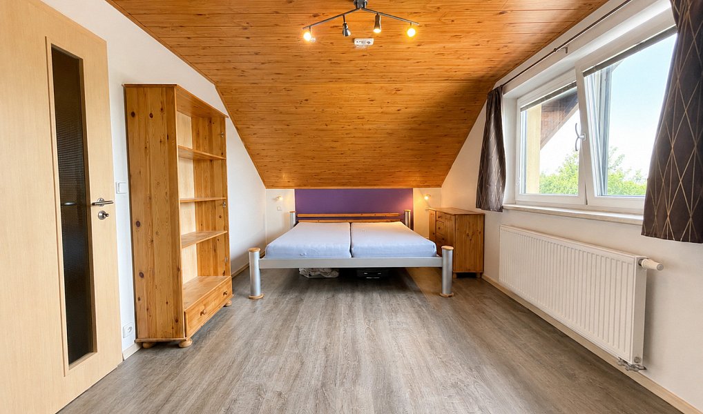 Prodej domu 143 m² s pozemkem 898 m², Svinčany – náhled fotky 14