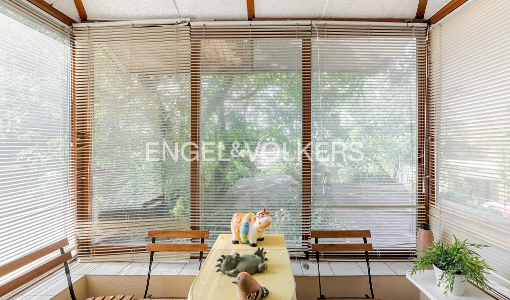 Pronájem domu 196 m² s pozemkem 382 m², Praha – náhled fotky 8