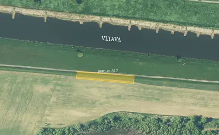 Prodej louky 1 857 m², Zálezlice, okres Mělník