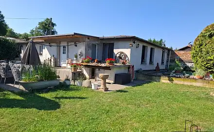 Prodej stavebního pozemku 983 m², Na Návsi, Zdiby - Brnky, okres Praha-východ
