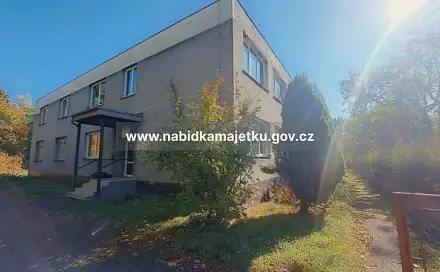 Prodej domu 656 m² s pozemkem 676 m², Cheb