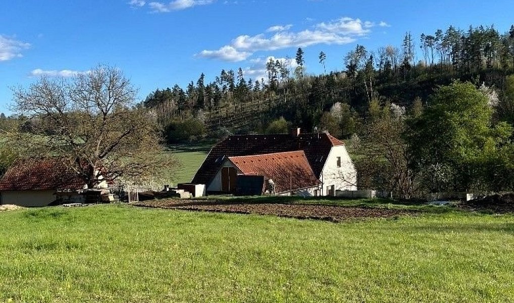 Prodej stavebního pozemku 3 287 m², Blansko – náhled fotky 3