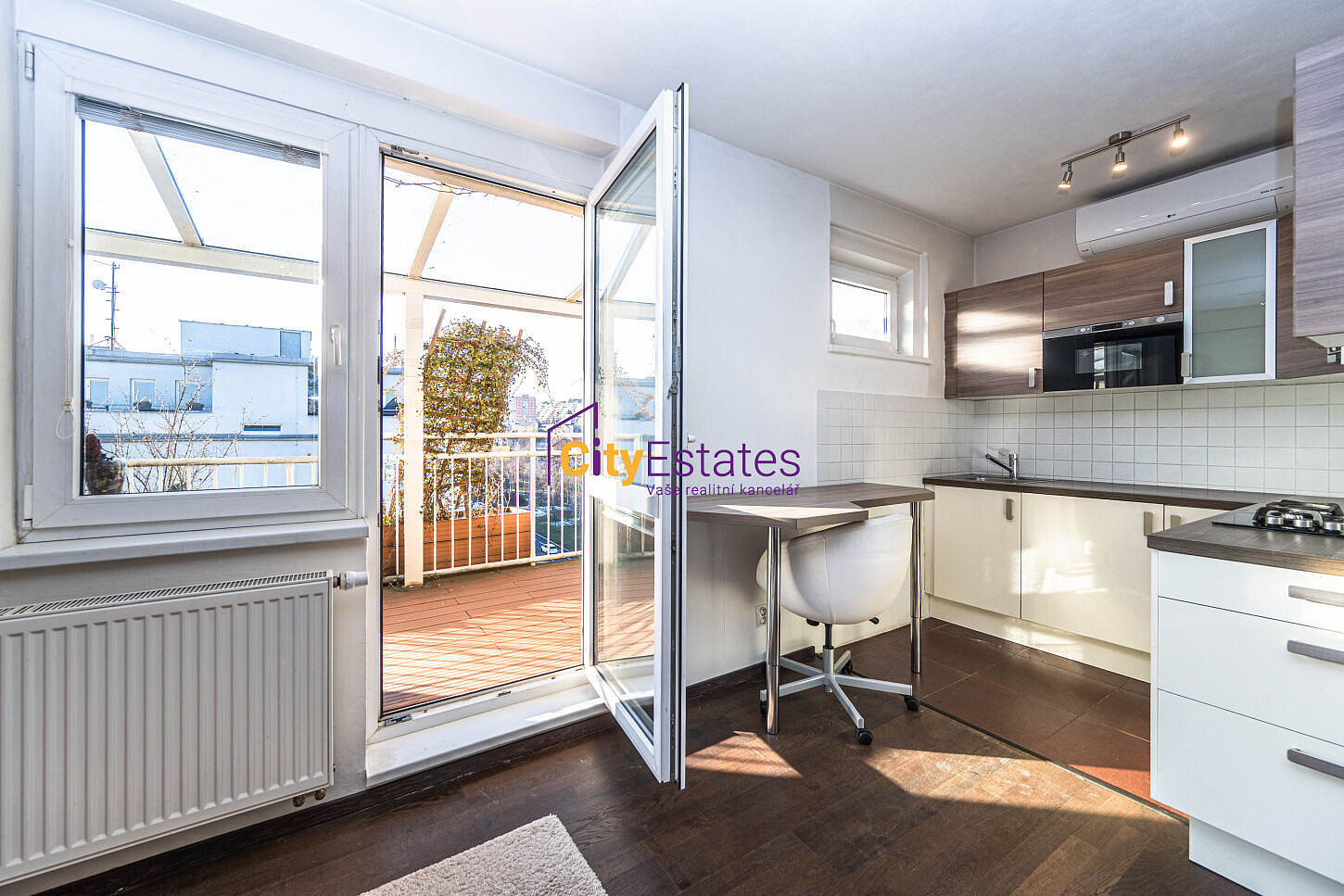 Prodej bytu 2+kk 67 m² — photo 2