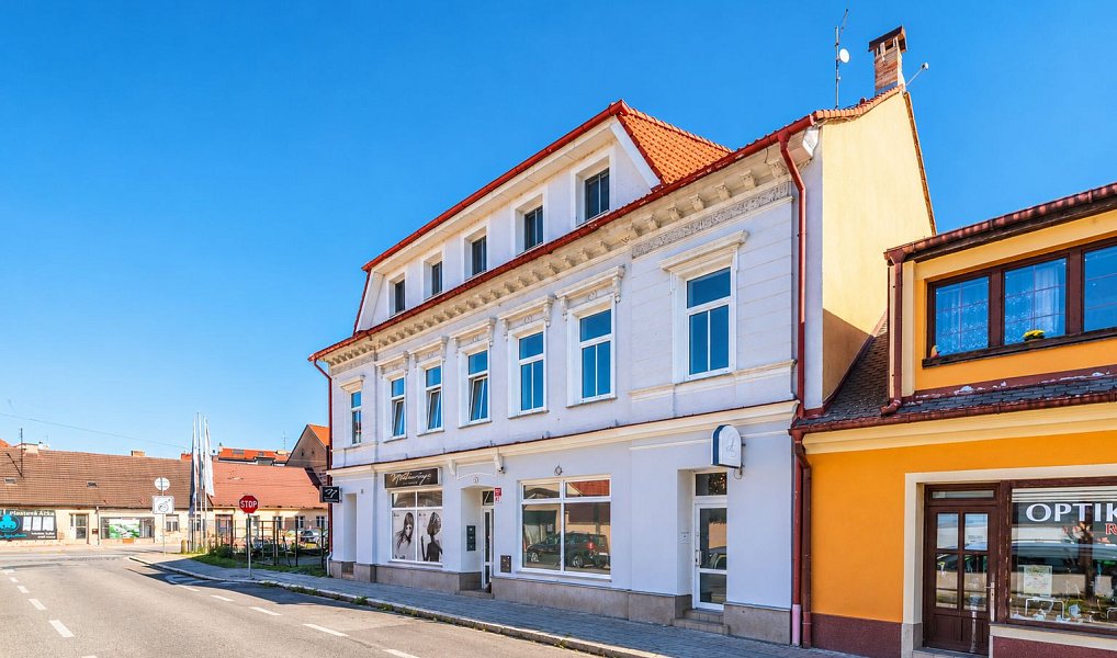 Prodej domu 489 m² s pozemkem 332 m², České Budějovice – náhled fotky 2