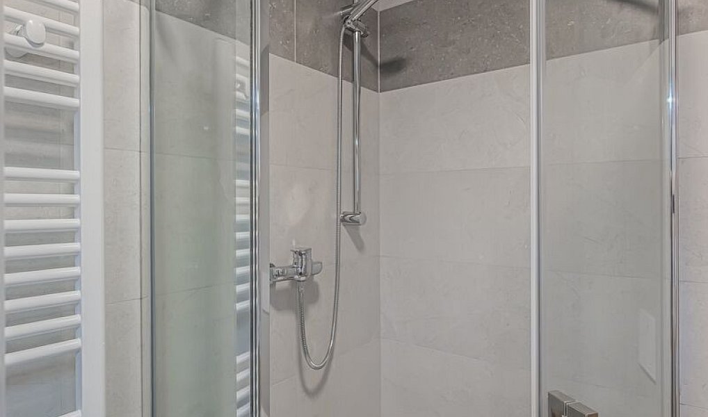 Pronájem bytu 2+kk 52 m², Hradec Králové – náhled fotky 17