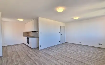 Pronájem bytu 3+kk 66 m²