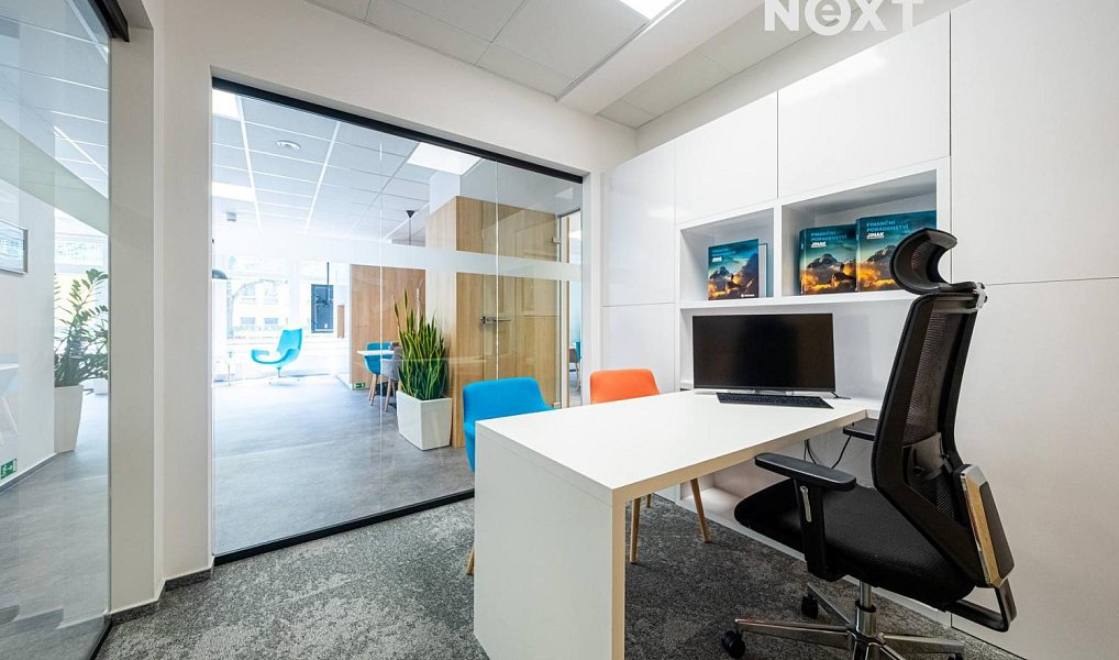 Prodej kanceláře 200 m², Pardubice – náhled fotky 10