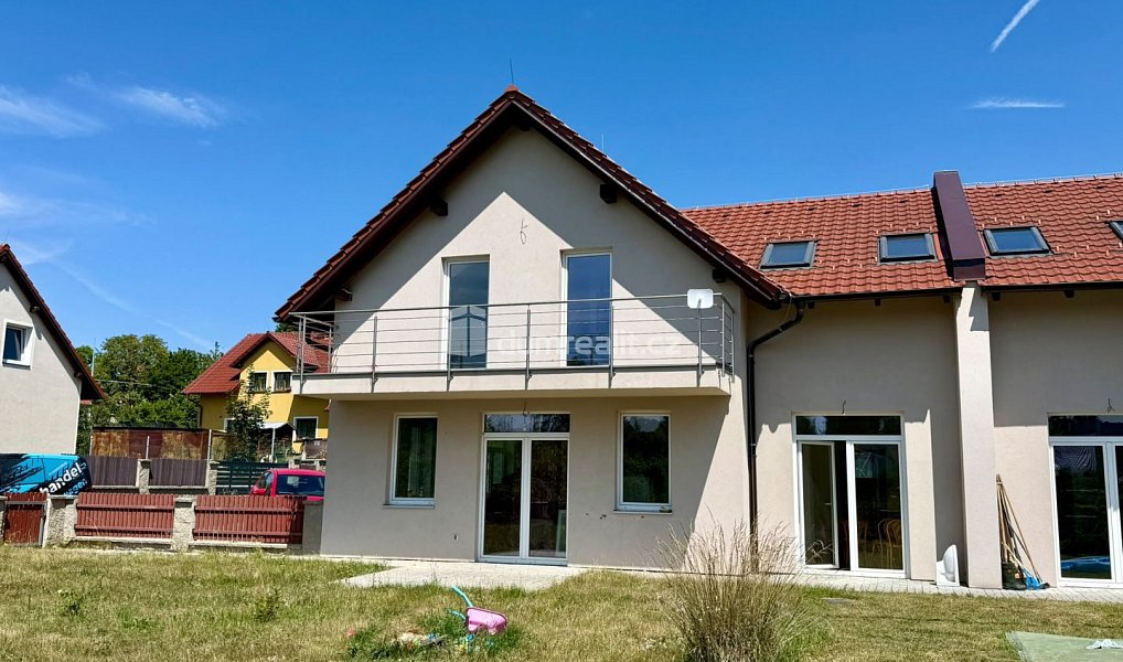 Prodej domu 190 m² s pozemkem 453 m², Velká Hleďsebe – náhled fotky 24