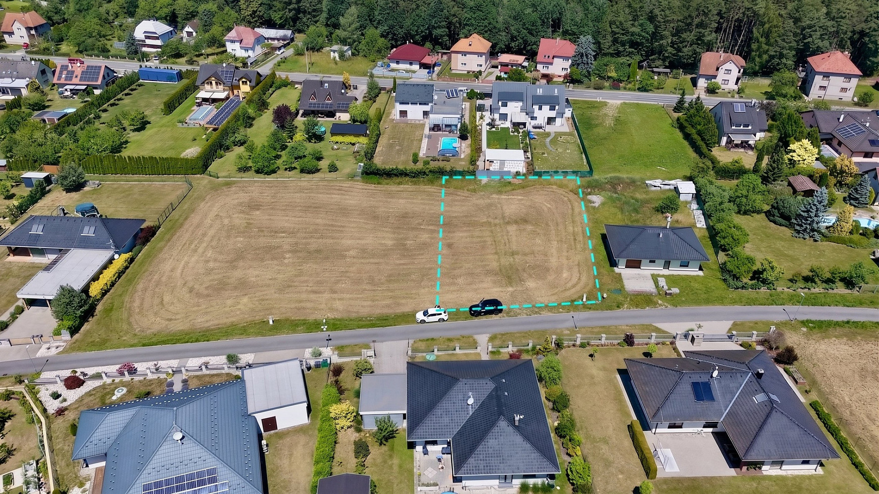 Prodej stavebního pozemku 1 058 m²