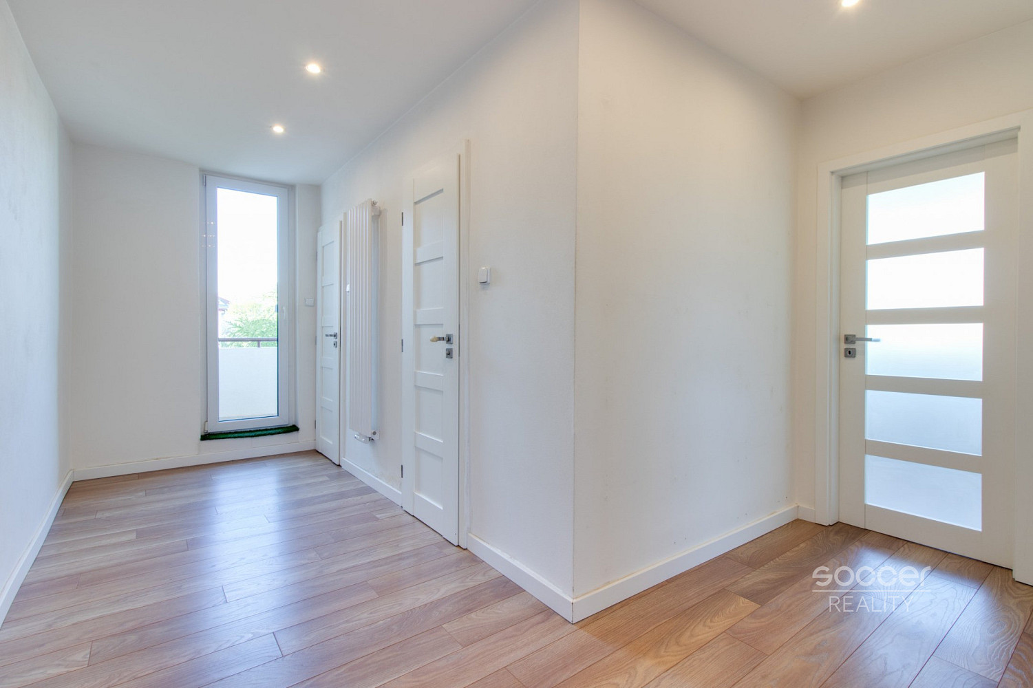 Pronájem bytu 2+1 77 m² – fotografie 4