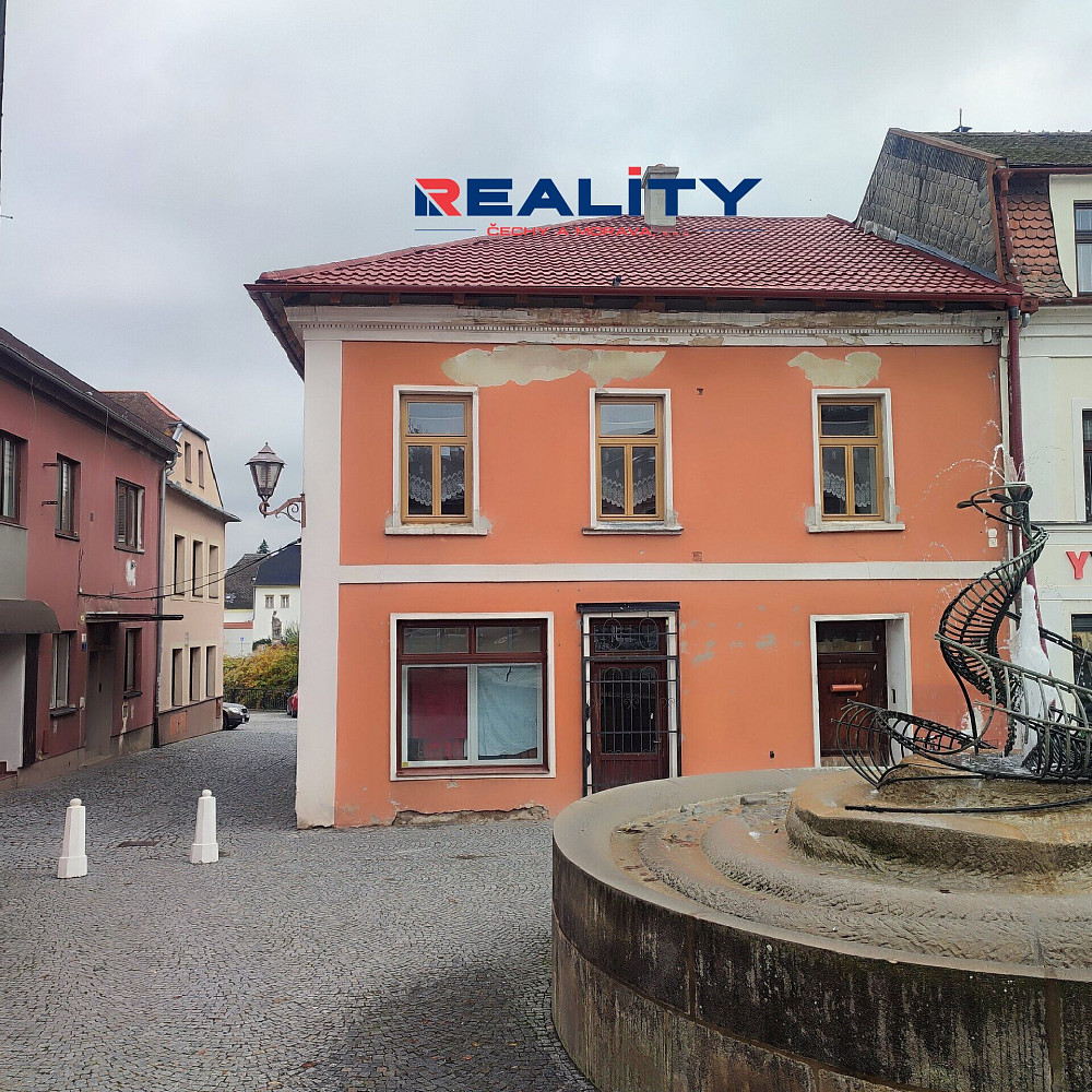 Prodej domu 180 m² s pozemkem 300 m²
